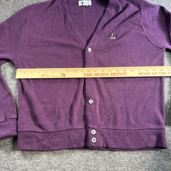 Vintage IZOD‎ Sweater Mens Medium Purple Button Cardigan Crest Logo USA 80s - Picture 3 of 9